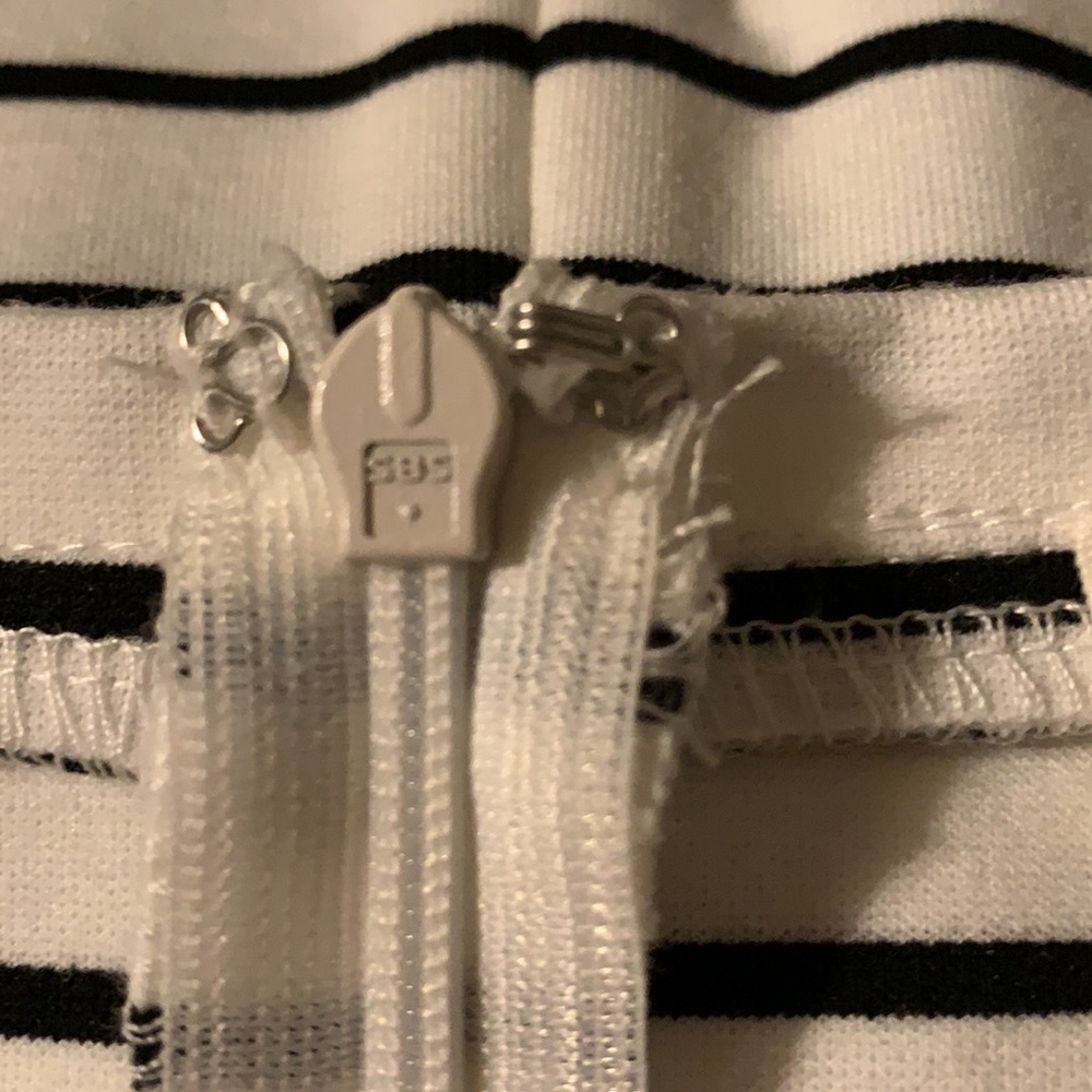 SUGAR+ LIPS  Striped Formal/Cocktail Dress. - Picture 9 of 10